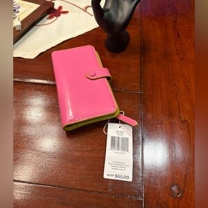 Vera Bradley Women's Patent Faux Leather Tab Wallet - NWT